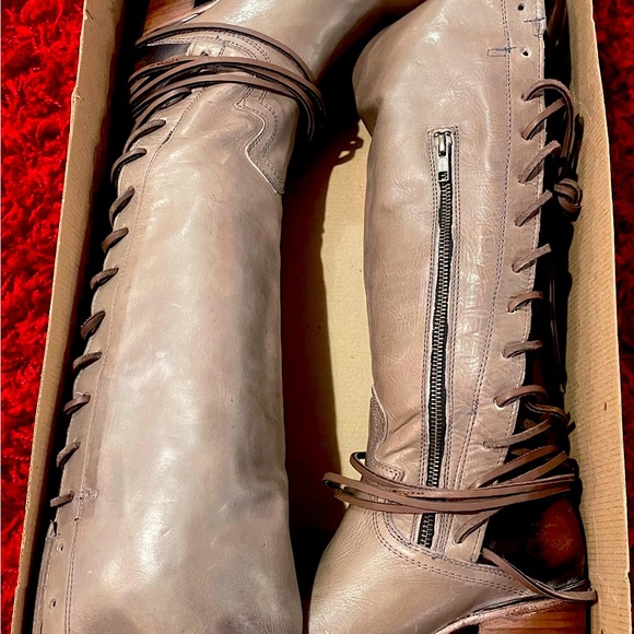 Freebird boots - COALS - stone brand new. Never worn size 8 no longer made - Picture 7 of 9